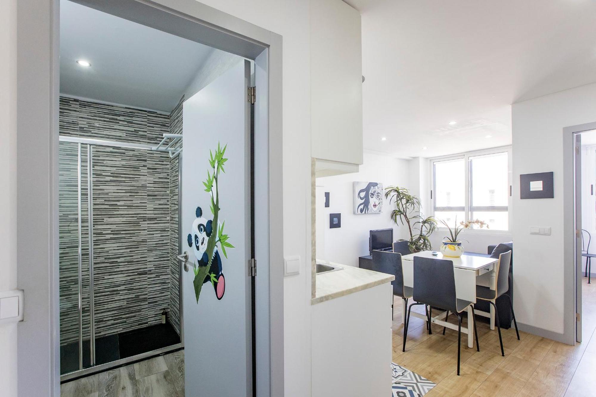 Апартаменти 1Br Flat In Trindade W/ Ac By Metro Station Порту Екстер'єр фото